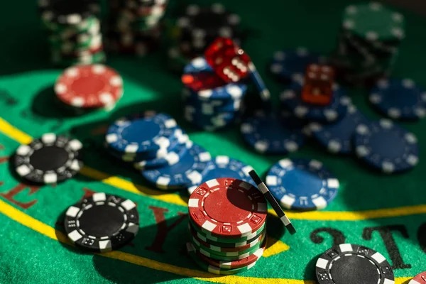 Sic Bo dice cup and payout table on wakatoto Prize Table with clear betting layout